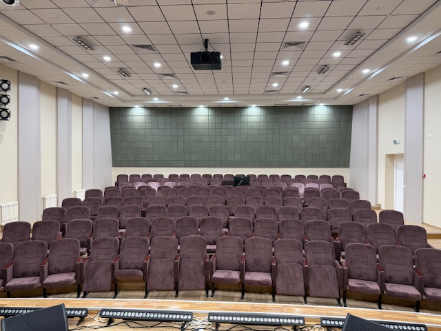 Конференцзал